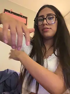 Snapshot of AleFantasy0001 chatting on September 14, 5:17 am AleFantasy0001 online show from September 14, 5:17 am