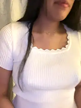 Snapshot of AleFantasy0001 chatting on September 15, 9:37 pm AleFantasy0001 online show from September 15, 9:37 pm