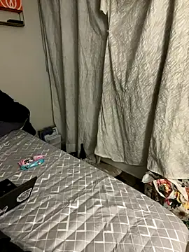 Snapshot of AleFantasy0001 chatting on October 21, 4:24 am AleFantasy0001 online show from October 21, 4:24 am