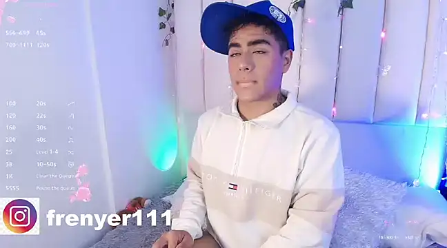 Snapshot of kiing_azahell chatting on January 26, 9:18 pm kiing azahell online show from January 26, 9:18 pm