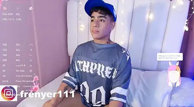 Snapshot of kiing_azahell chatting on February 11, 4:44 am kiing azahell online show from February 11, 4:44 am