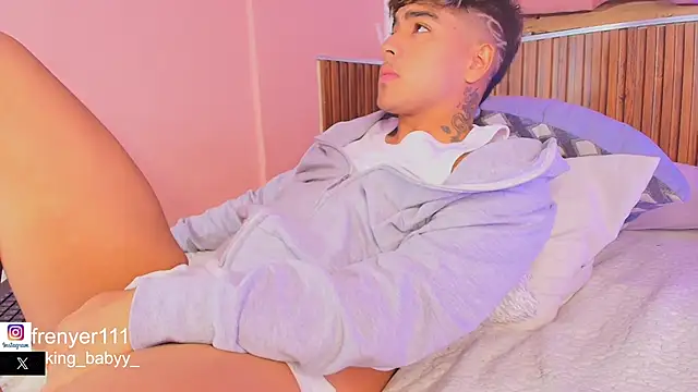 Snapshot of kiing_azahell chatting on September 14, 2:54 am kiing azahell online show from September 14, 2:54 am