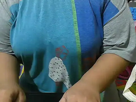 Queen of boobs01 online show from January 20, 6:43 pm