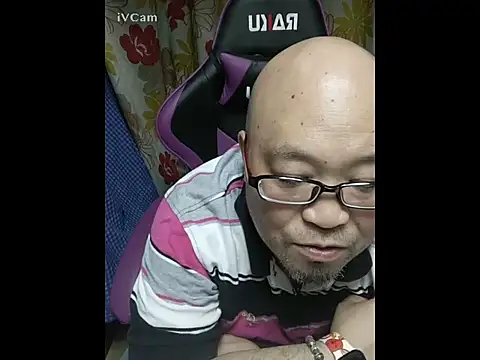 Snapshot of 419hisakun chatting on October 5, 11:19 am 419hisakun online show from October 5, 11:19 am