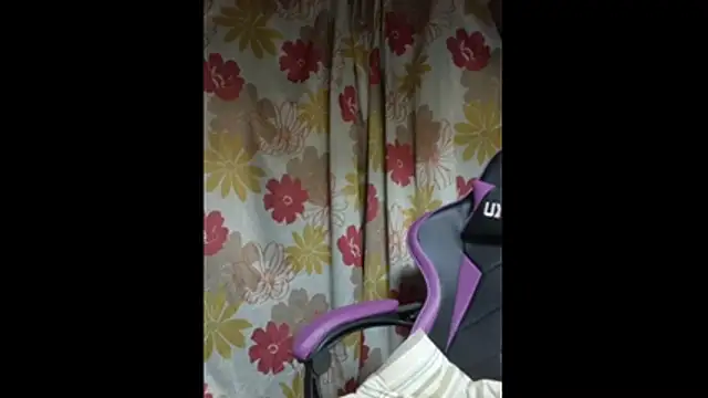 Snapshot of 419hisakun chatting on October 25, 11:40 am 419hisakun online show from October 25, 11:40 am