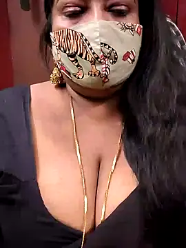 Snapshot of maniisha chatting on December 10, 5:11 pm maniisha online show from December 10, 5:11 pm