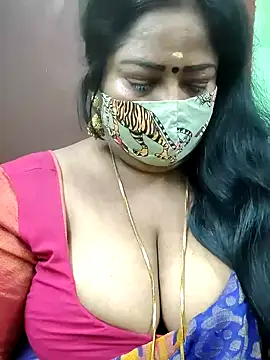 Snapshot of maniisha chatting on December 25, 8:51 am maniisha online show from December 25, 8:51 am