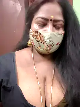 Snapshot of maniisha chatting on December 27, 6:53 pm maniisha online show from December 27, 6:53 pm