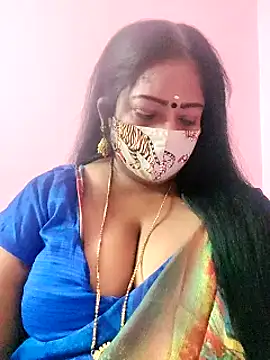 Snapshot of maniisha chatting on February 10, 6:13 pm maniisha online show from February 10, 6:13 pm