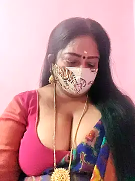 Snapshot of maniisha chatting on February 20, 7:19 pm maniisha online show from February 20, 7:19 pm