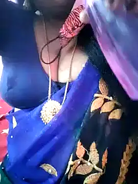 Snapshot of maniisha chatting on March 2, 10:35 am maniisha online show from March 2, 10:35 am