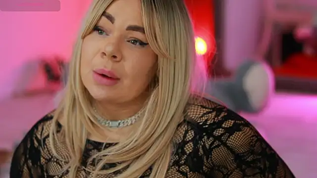 MissLilaa online show from March 16, 8:32 pm