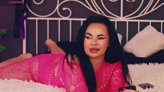 Snapshot of MissLilaa chatting on November 26, 4:41 pm MissLilaa online show from November 26, 4:41 pm