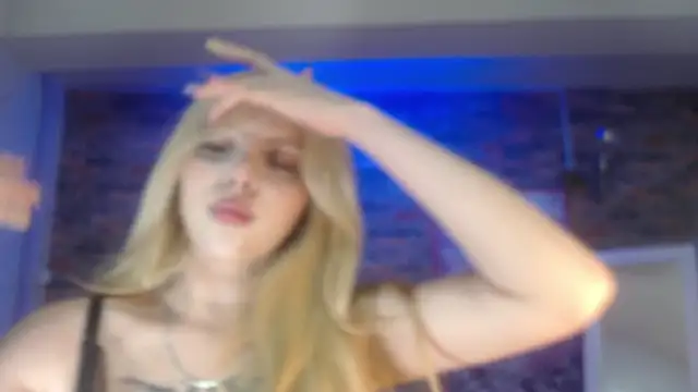 Kitty fox b online show from February 11, 4:13 pm