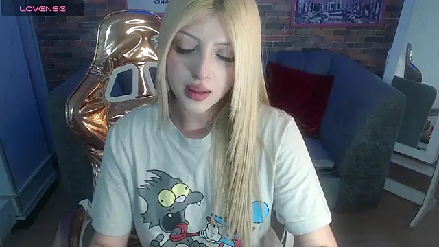 Kitty fox b online show from February 24, 10:58 pm