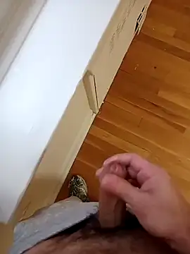 Snapshot of magaby1515 chatting on December 9, 8:01 pm magaby1515 online show from December 9, 8:01 pm