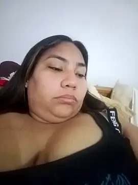 Snapshot of magaby1515 chatting on March 9, 2:32 pm magaby1515 online show from March 9, 2:32 pm