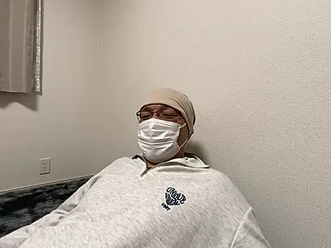 Grandpa29hijii online show from February 16, 12:10 pm