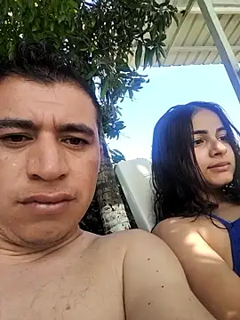 Snapshot of aleejhandraa chatting on October 24, 5:09 pm aleejhandraa online show from October 24, 5:09 pm