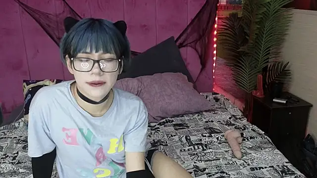 Baby lunatic online show from December 4, 7:06 am