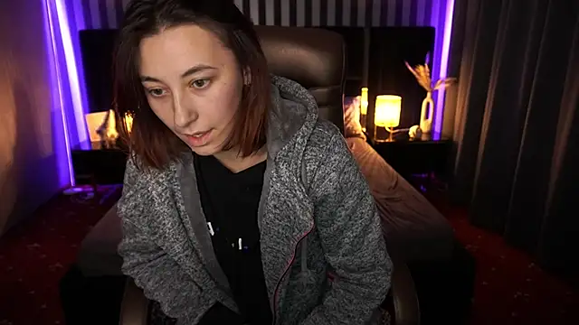 Roxy Rayy online show from December 6, 3:08 am