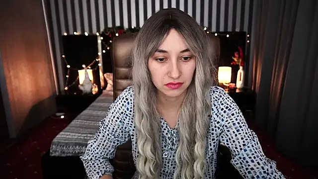 Roxy Rayy online show from January 1, 1:59 pm