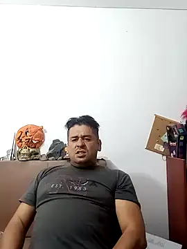 Joy2jordyson online show from February 1, 4:35 am