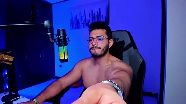 BrunoD31 online show from October 13, 1:11 pm