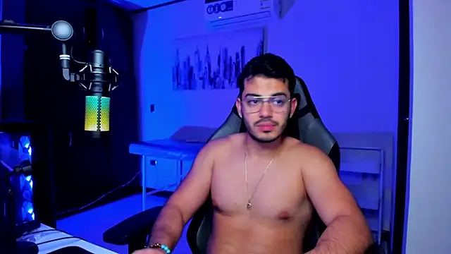 BrunoD31 online show from October 17, 6:05 am