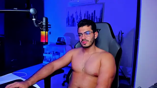 BrunoD31 online show from November 3, 4:25 am