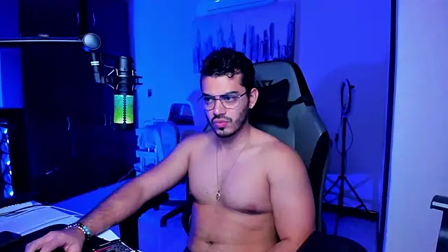 BrunoD31 online show from November 15, 10:26 pm