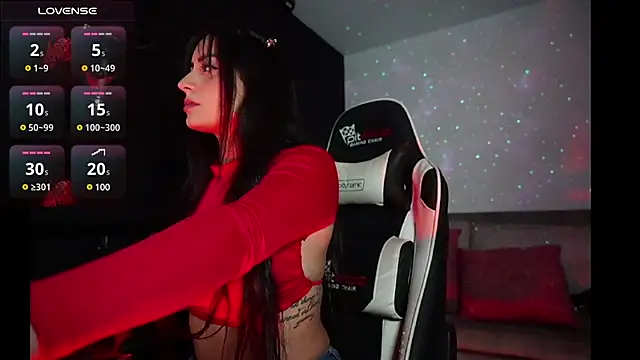 Snapshot of missycanoo chatting on December 18, 3:47 am missycanoo online show from December 18, 3:47 am