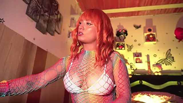 Snapshot of missycanoo chatting on January 7, 1:17 am missycanoo online show from January 7, 1:17 am