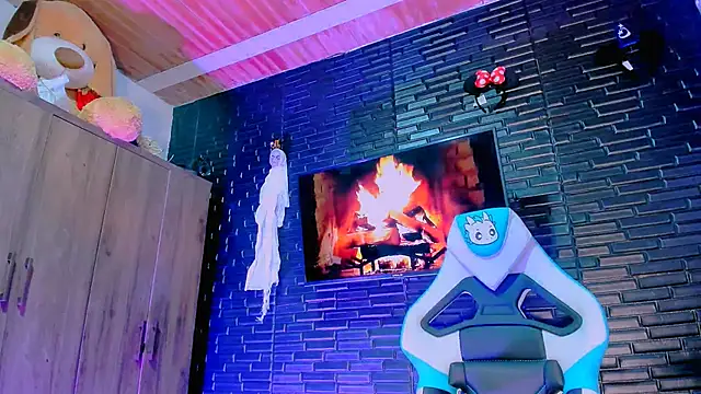 Snapshot of missycanoo chatting on September 21, 8:32 pm missycanoo online show from September 21, 8:32 pm