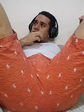 CRISTHIAN GREY01 online show from December 5, 6:55 pm