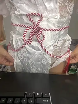 Hotqueensex online show from January 1, 5:33 pm