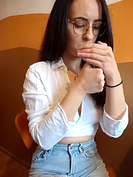 Snapshot of saidaskye chatting on November 5, 9:42 am saidaskye online show from November 5, 9:42 am