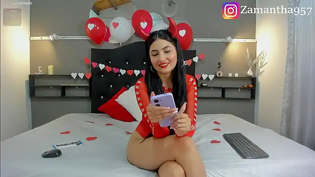 Snapshot of zamanthapalmer1 chatting on February 14, 4:20 pm zamanthapalmer1 online show from February 14, 4:20 pm