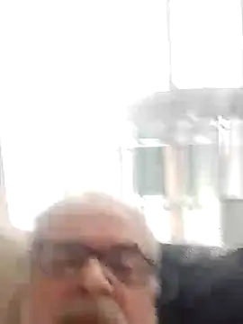 Snapshot of Satiro_Sevilla chatting on February 11, 3:29 pm Satiro Sevilla online show from February 11, 3:29 pm