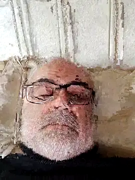 Snapshot of Satiro_Sevilla chatting on March 19, 4:45 pm Satiro Sevilla online show from March 19, 4:45 pm