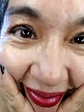 anniecoopeer online show from February 13, 2:42 pm