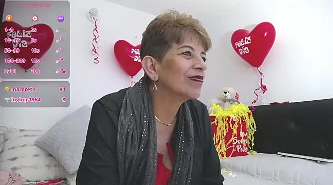 Snapshot of Angelina_Stone_65 chatting on February 15, 12:37 am Angelina Stone 65 online show from February 15, 12:37 am