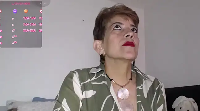 Snapshot of Angelina_Stone_65 chatting on February 21, 2:48 pm Angelina Stone 65 online show from February 21, 2:48 pm