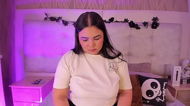 KatyaPittman online show from November 3, 7:48 pm