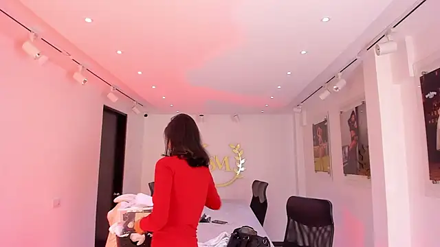 Snapshot of NairobiLee chatting on November 20, 9:53 am NairobiLee online show from November 20, 9:53 am