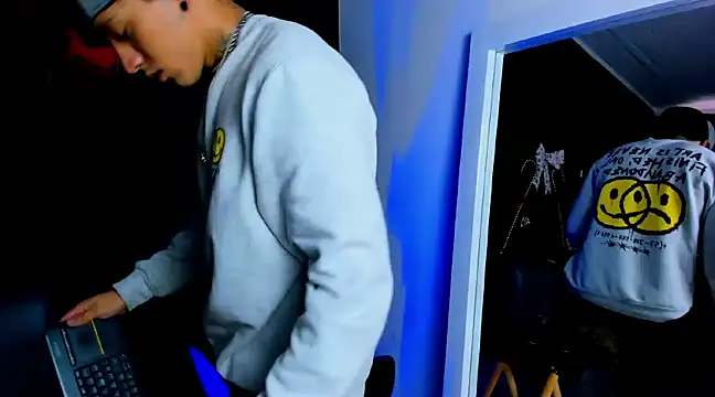 Snapshot of JUSTIN_FULLER1 chatting on December 9, 3:00 pm JUSTIN FULLER1 online show from December 9, 3:00 pm