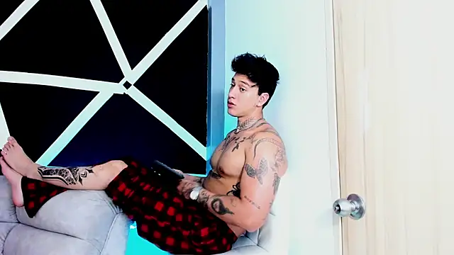 Snapshot of JUSTIN_FULLER1 chatting on September 24, 6:55 pm JUSTIN FULLER1 online show from September 24, 6:55 pm