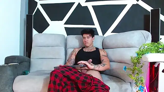 Snapshot of JUSTIN_FULLER1 chatting on November 28, 10:01 pm JUSTIN FULLER1 online show from November 28, 10:01 pm