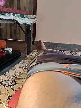 Snapshot of MrNick74 chatting on September 29, 7:35 am MrNick74 online show from September 29, 7:35 am