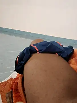 Snapshot of MrNick74 chatting on October 18, 11:00 am MrNick74 online show from October 18, 11:00 am